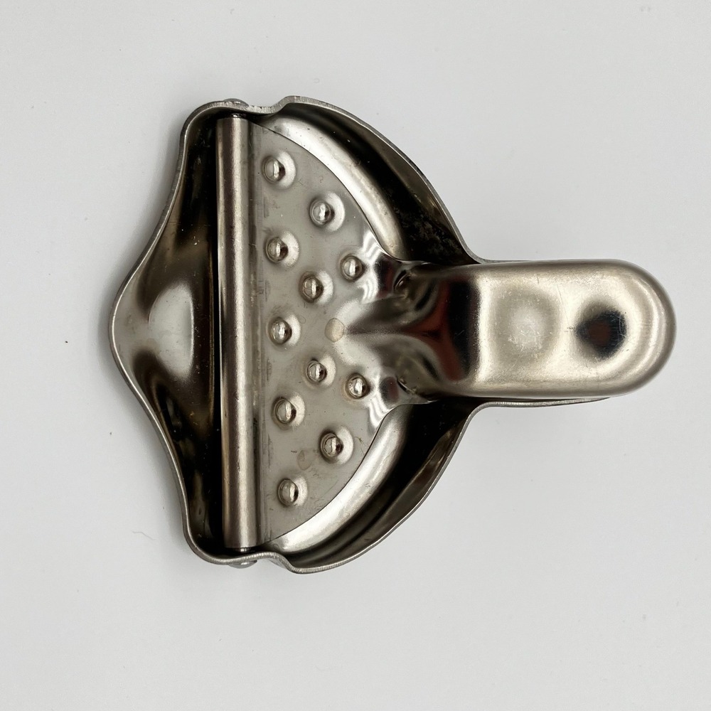 Citrus Wedge Squeezer 0.23oz Silver Vintage Style Barware Press
